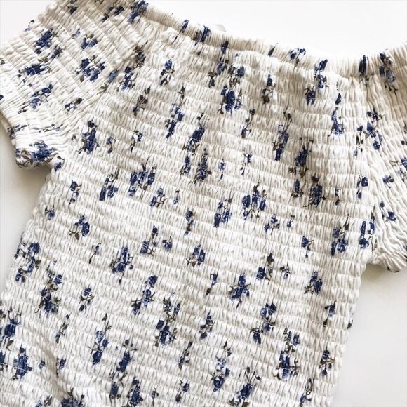 Urban kids blue floral smocked top EUC SP(7/8Y) - Picture 2 of 3